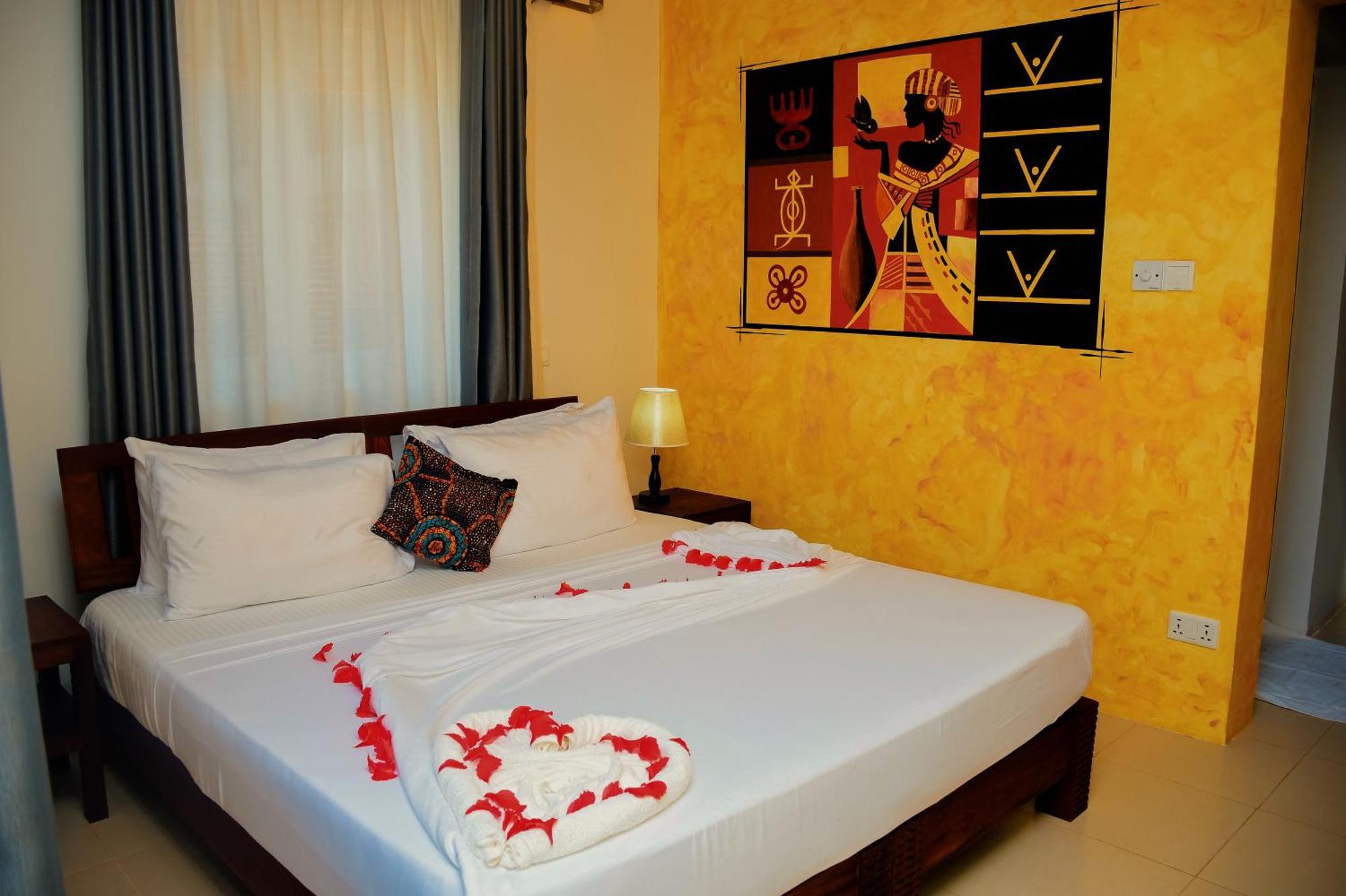 Manolo Beach Resort Uroa Exterior photo